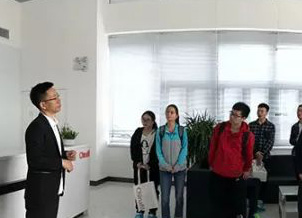 “學(xué)以致用·用以促學(xué)”上海理工大學(xué)環(huán)境與建筑學(xué)院暖通專(zhuān)業(yè)2016級(jí)前來(lái)潔斐然實(shí)習(xí)參觀活動(dòng)